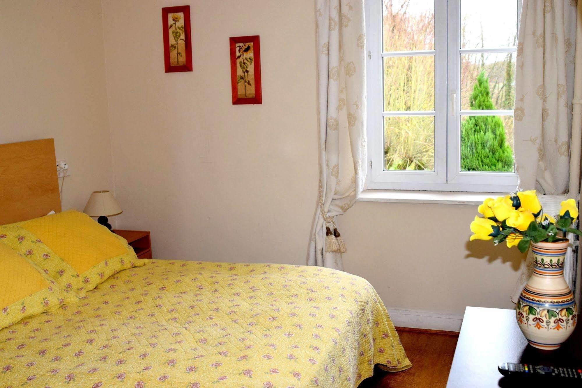 Auberge Le Rabelais Malay-le-Petit Exteriér fotografie