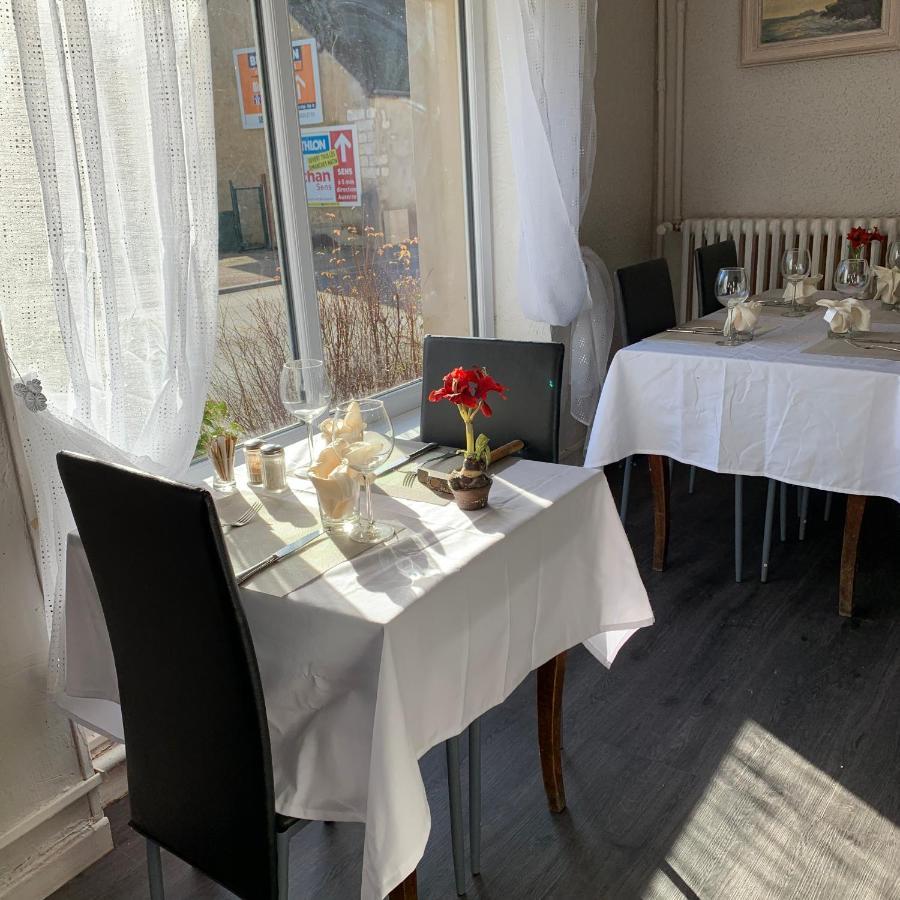 Auberge Le Rabelais Malay-le-Petit Exteriér fotografie